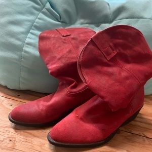 Women’s red cowboy boots